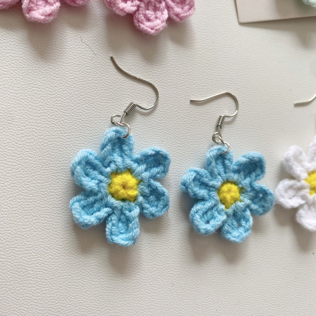 Flower handmade micro crochet earring
