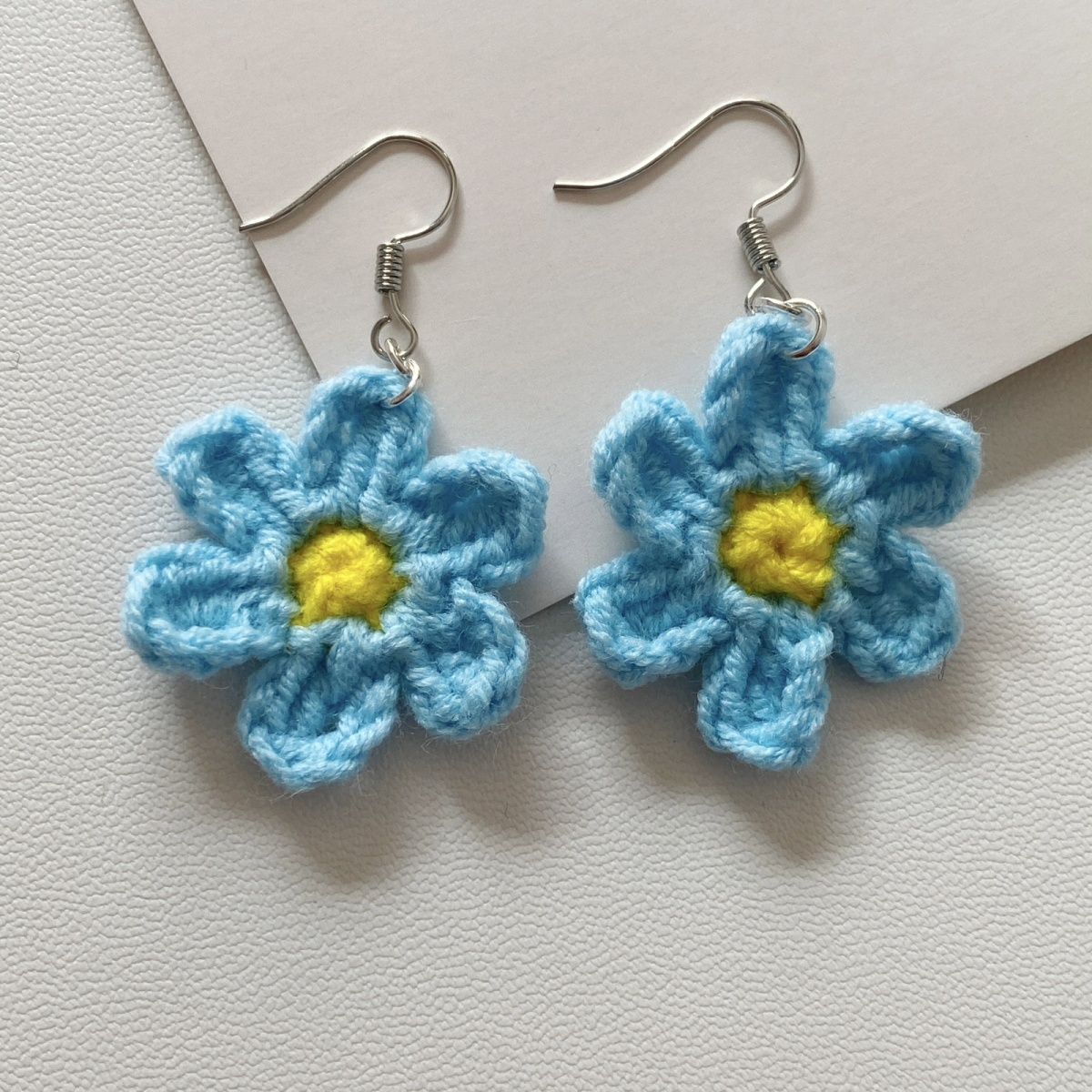 Flower handmade micro crochet earring