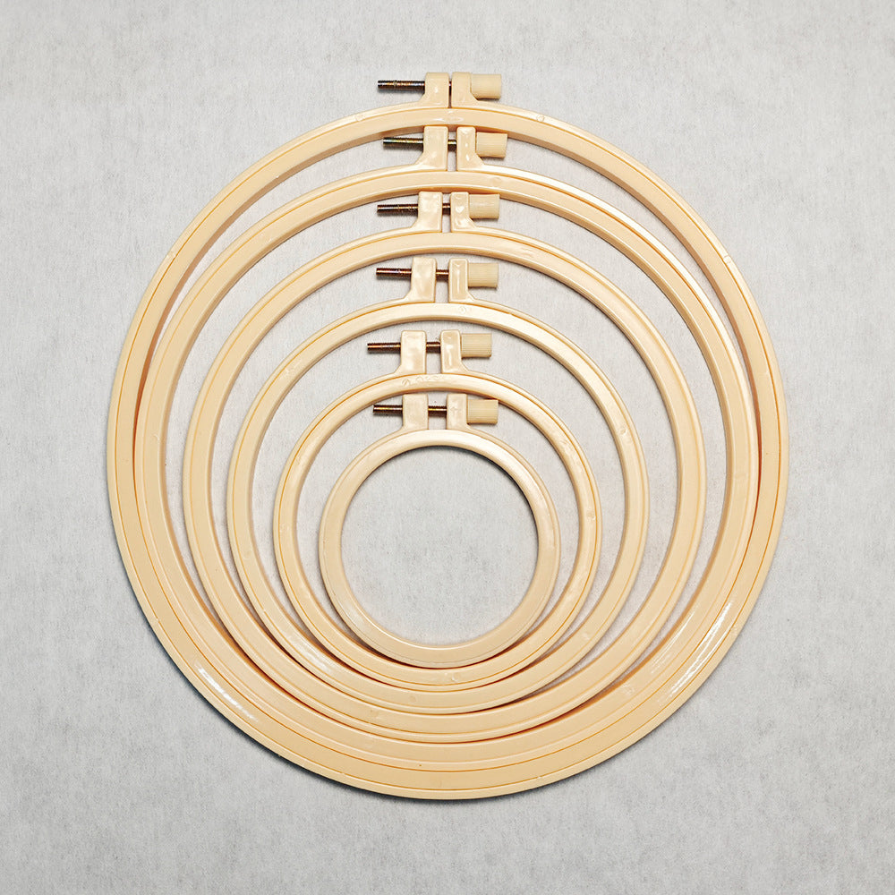 Punch needle embroidery hoop