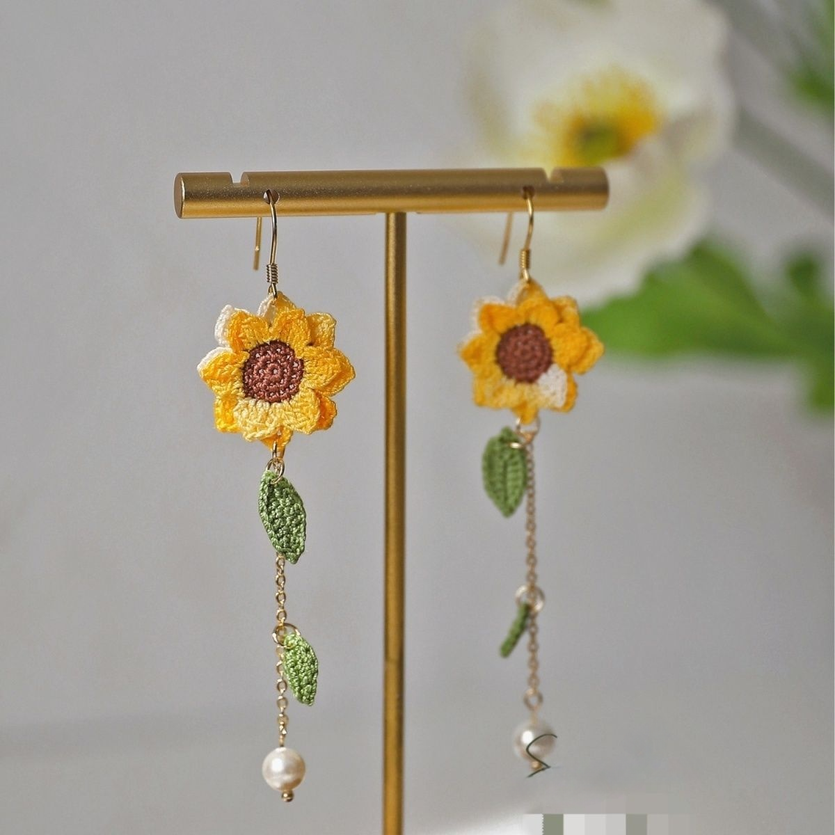 Sunflower crochet earrings