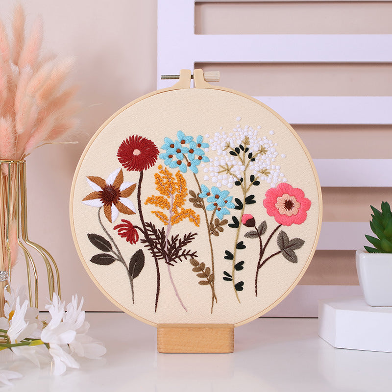 Small flower-embrodery kits for beginner,thread,hoop,fabric,pattern